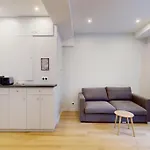 Bluestay 173 - Apartment In Paris 3